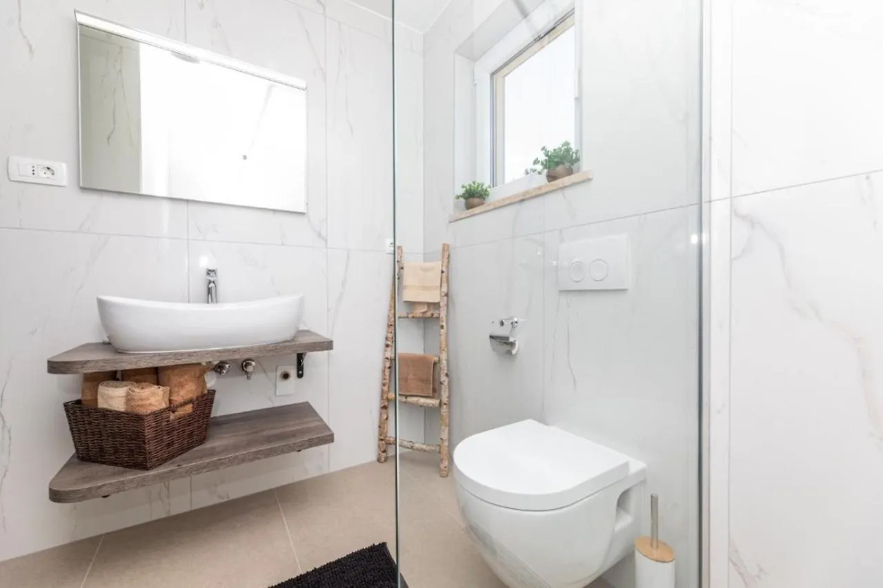 Apartment Apartman Grzetic Silo  Croatia